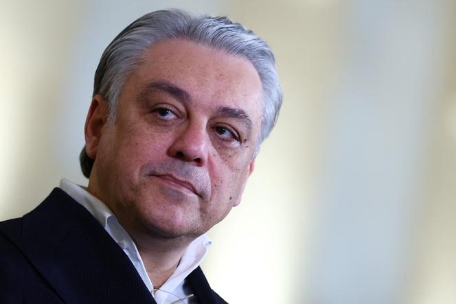 Le directeur général de Kering, Luca de Meo, au siège du groupe, à Paris, le 22 janvier 2026.