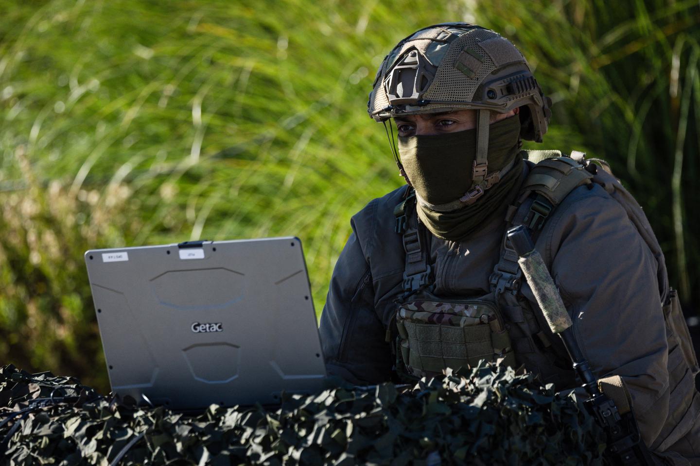 Défense : la France accélère dans la fabrication de drones kamikazes