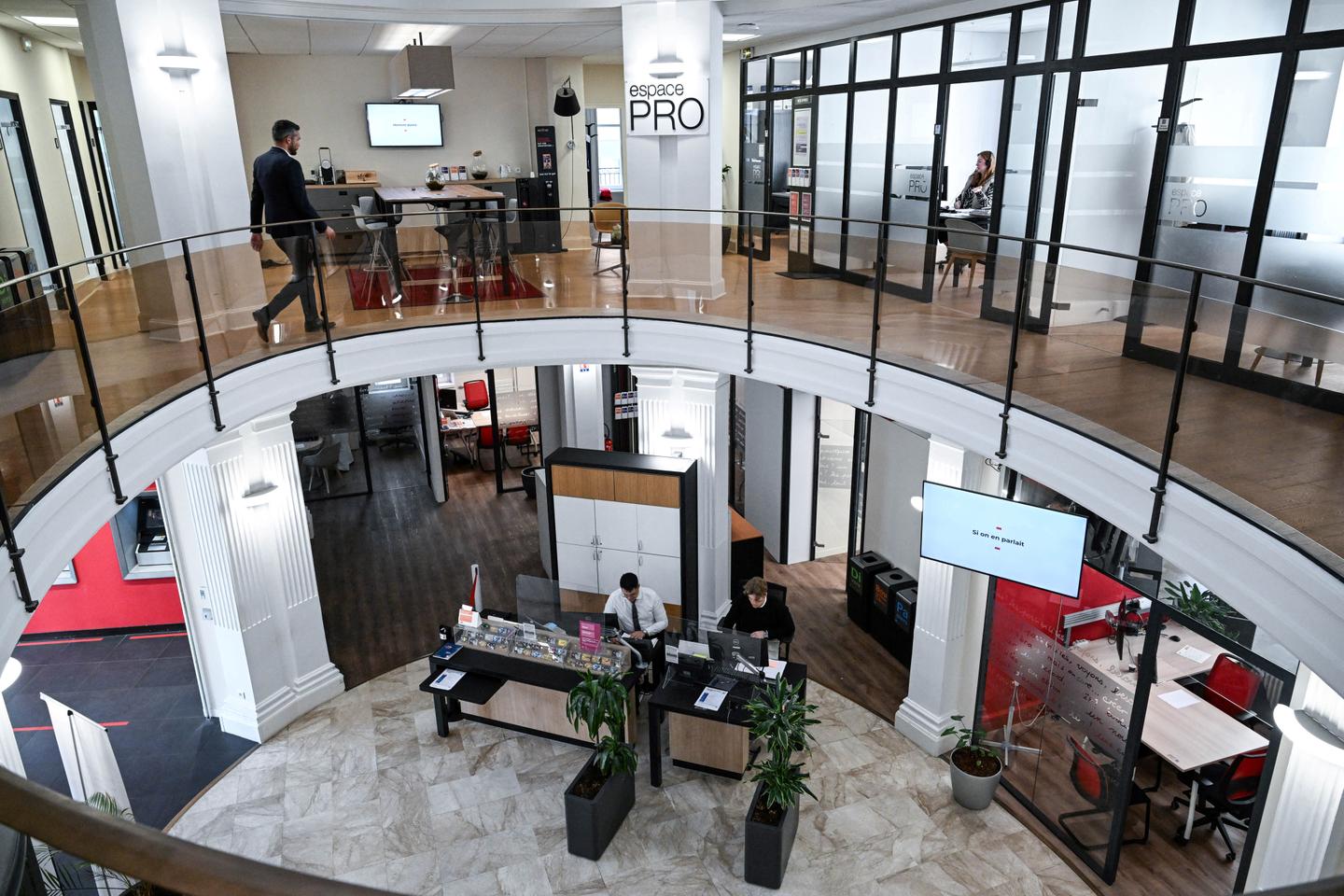 La Société générale prévoit de supprimer 1 800 postes en France