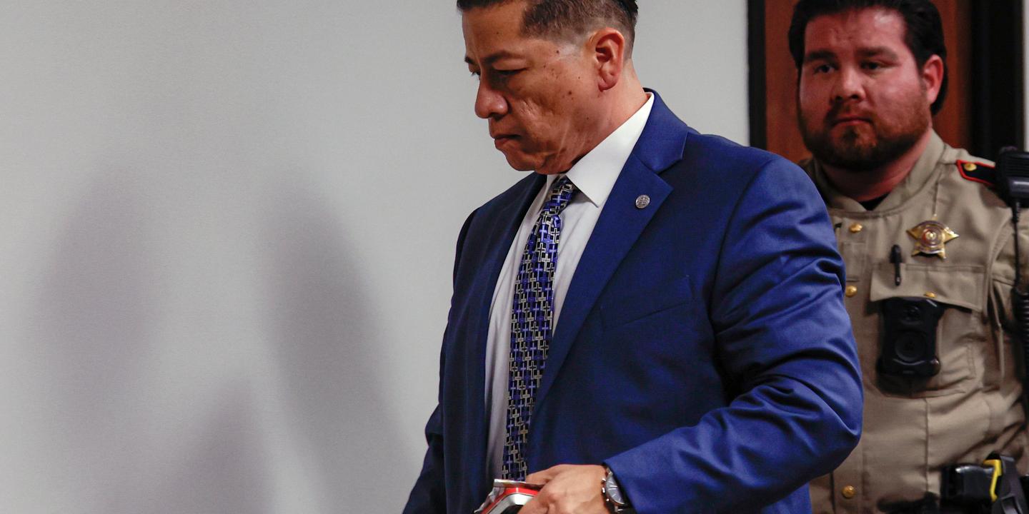 Tuerie d’Uvalde en 2022 : un tribunal américain acquitte un ancien policier jugé pour inaction