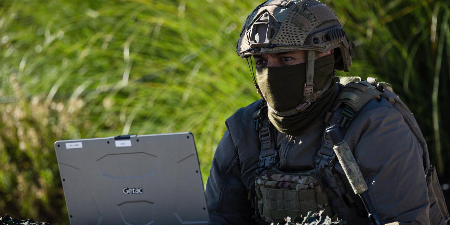 Défense : la France accélère dans la fabrication de drones kamikazes