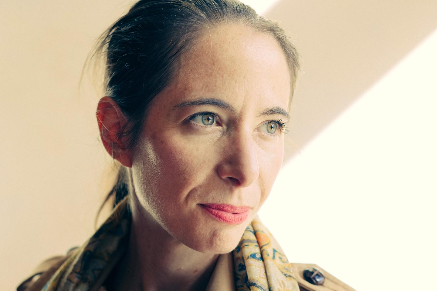 Dans la saison 2 du podcast « A la trace », Léa Veinstein retrace l’histoire des livres pillés par les nazis