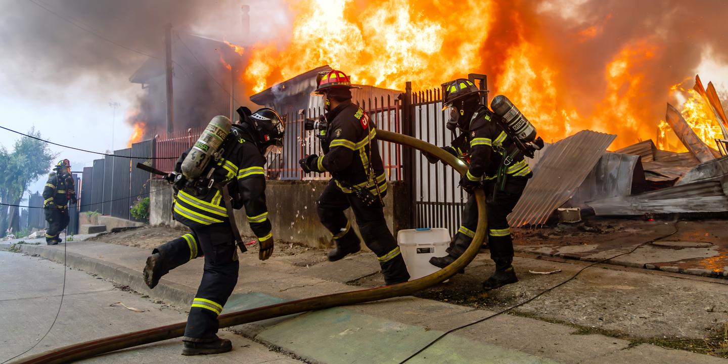 Incendies au Chili : arrestation d’un homme soupçonné d’être à l’origine des feux qui ont fait 21 morts
