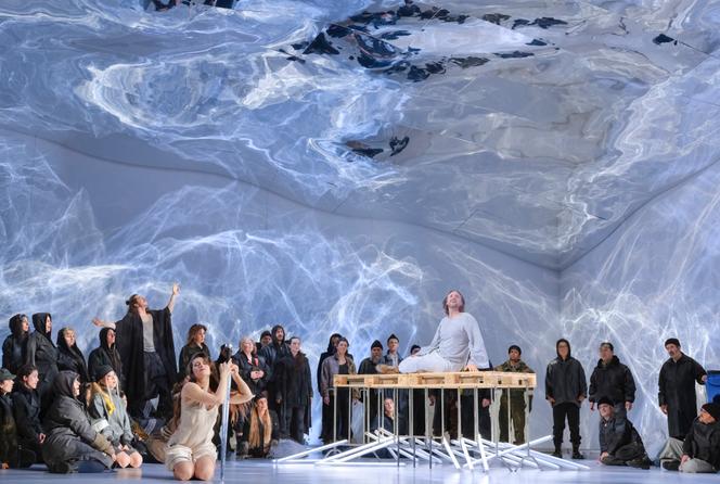 Camille Schnoor (Héliane) et Ric Furman (l’Etranger) dans « Le Miracle d’Héliane », d’Erich Wolfgang Korngold, à l’Opéra national du Rhin, à Strasbourg, le 12 janvier 2026.