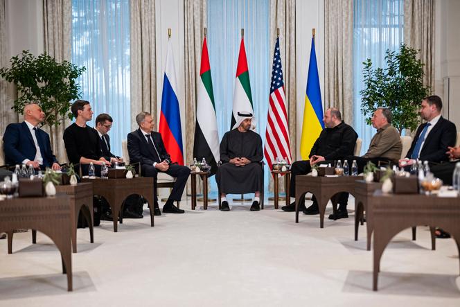Ukraine, Russia hold first direct talks on latest US peace plan