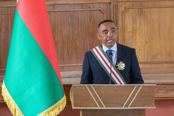 Le colonel Michaël Randrianirina, président de la refondation de Madagascar, lors de sa cérémonie d’investiture, à Antananarivo, le 17 octobre 2025.