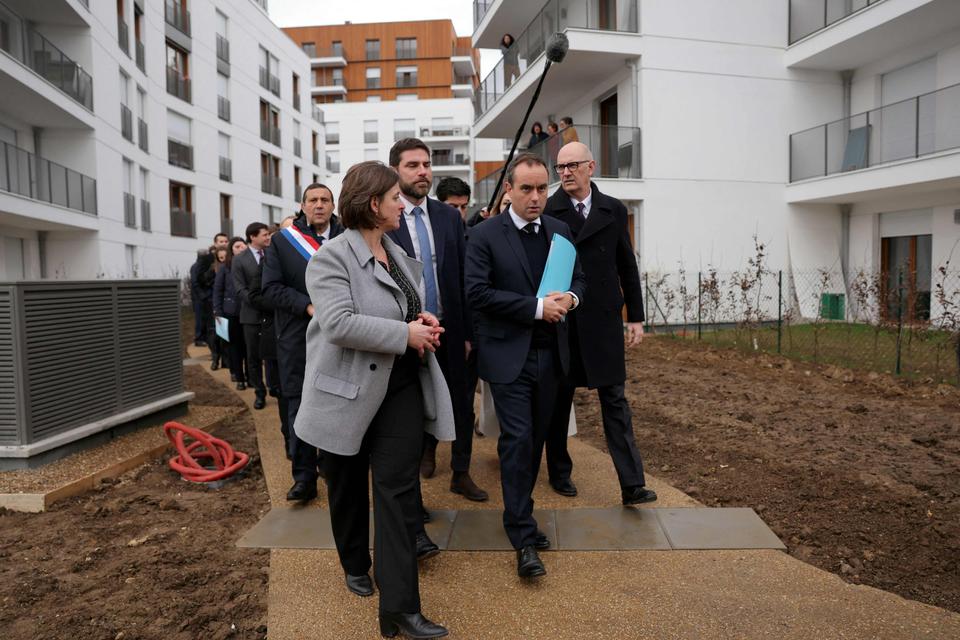 Logement : le gouvernement veut relancer la construction mais stoppe l’aide aux maires bâtisseurs