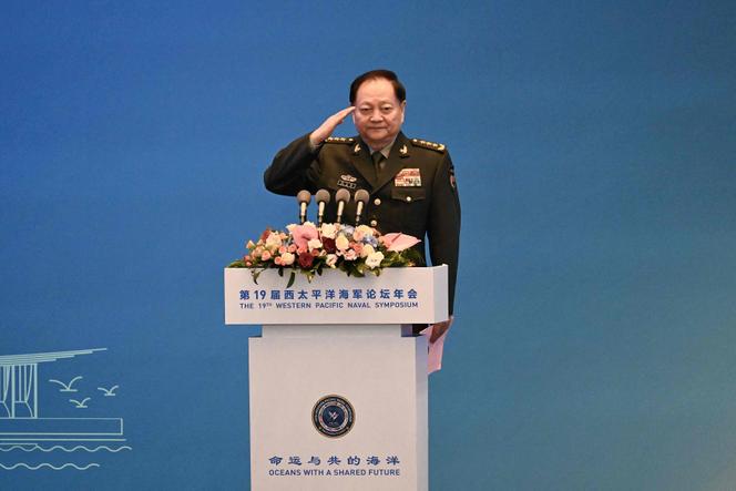 Le général Zhang Youxia, vice-président de la Commission militaire centrale, le 22 avril 2024 à Qingdao, dans le province Shandong.