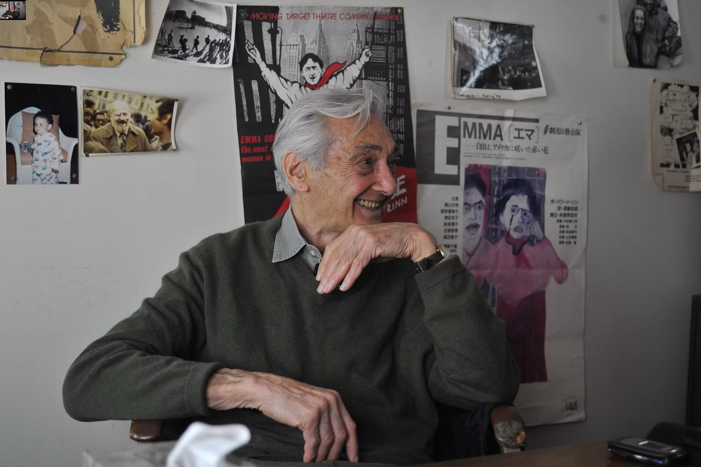 Dans le documentaire « Howard Zinn. Une histoire populaire américaine 2 », l’histoire comme de la lave en fusion