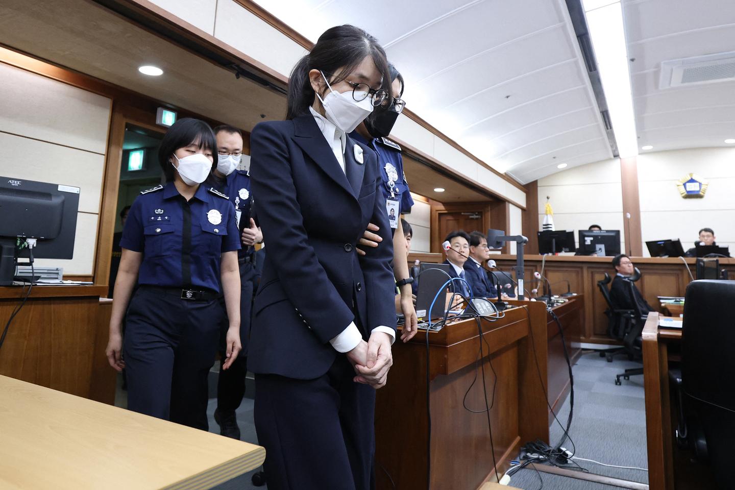 En Corée du Sud, la très impopulaire ex-première dame échappe à une lourde peine de prison