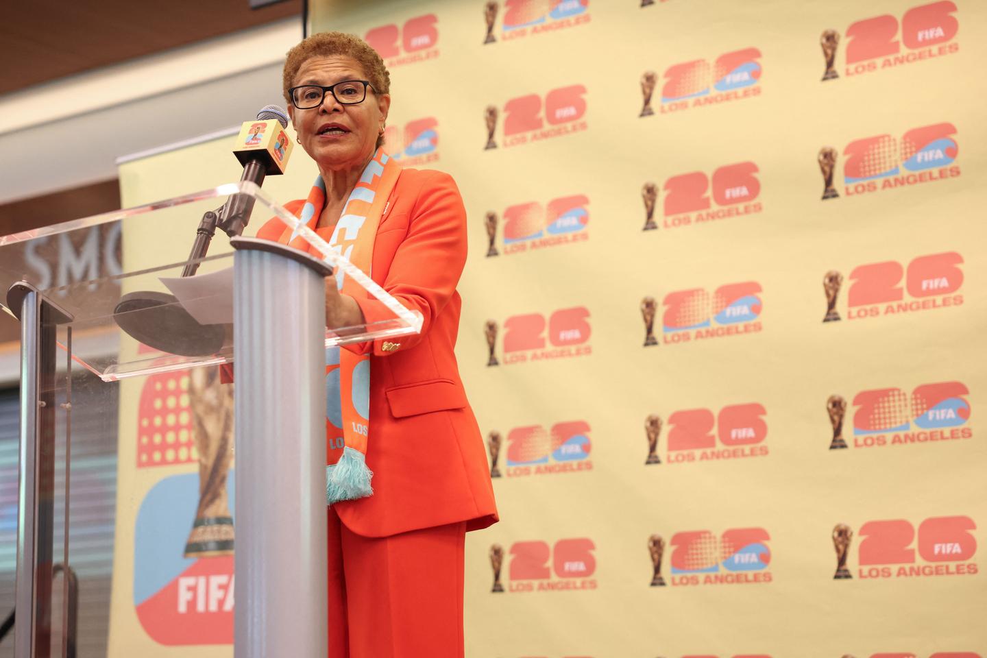 Coupe du monde de football 2026 : Karen Bass, la maire de Los Angeles, appelle l’administration Trump à rassurer les supporteurs étrangers Coupe du monde de football 2026 : Karen Bass, la maire de Los Angeles, appelle l’administration Trump à rassurer les supporteurs étrangers