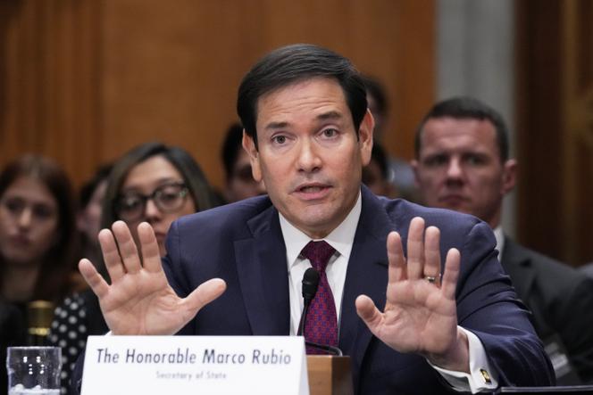 O secretário de Estado dos EUA, Marco Rubio, fala perante o Comitê de Relações Exteriores do Senado em Washington, 28 de janeiro de 2026.
