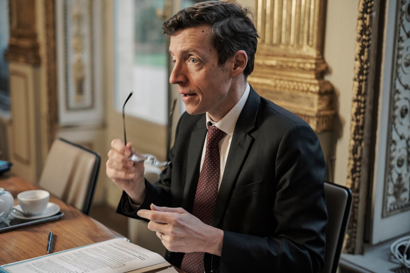 Violence à l’école : le ministre de l’éducation nationale, Edouard Geffray, écrit aux parents d’élèves pour appeler à un « sursaut collectif »