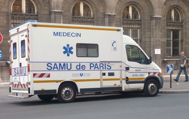SAMU de Paris. 