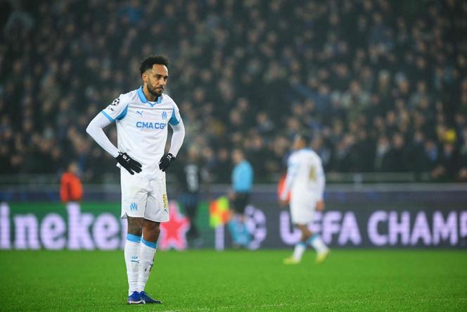 Pierre-Emerick Aubameyang no final da partida da Liga dos Campeões vencida pelo Cercle Bruges contra o Olympique de Marseille no estádio Jan-Breydel, em 28 de janeiro de 2026.