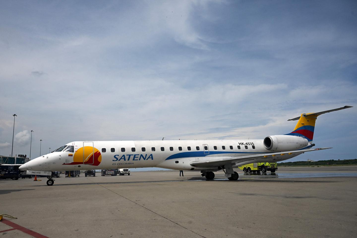 Plane crashes near Colombia and Venezuela border, killing 15