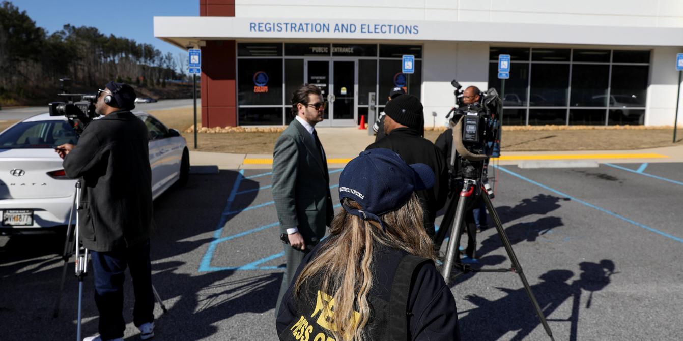 Elections américaines de 2020 : le FBI perquisitionne un centre électoral en Géorgie Kép