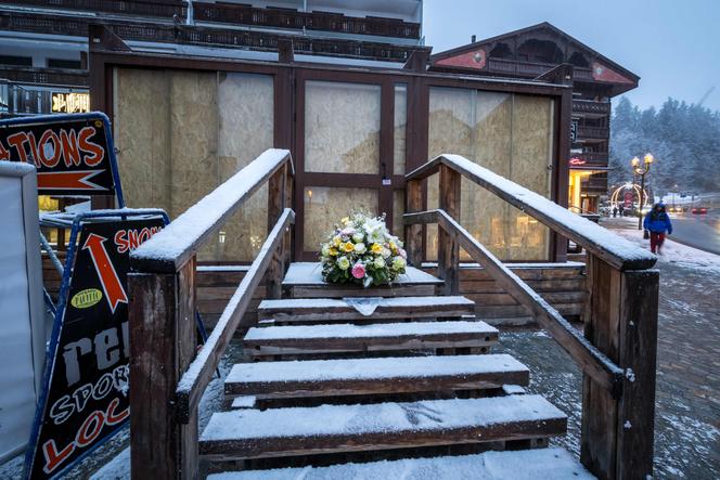 L’entrée du Constellation, à Crans-Montana (Suisse), le 28 janvier 2026.