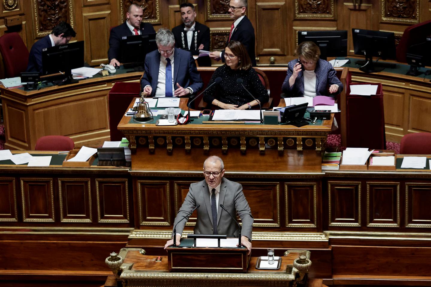 Budget 2026 : le Sénat rejette d’emblée le texte, un dernier 49.3 attendu vendredi à l’Assemblée