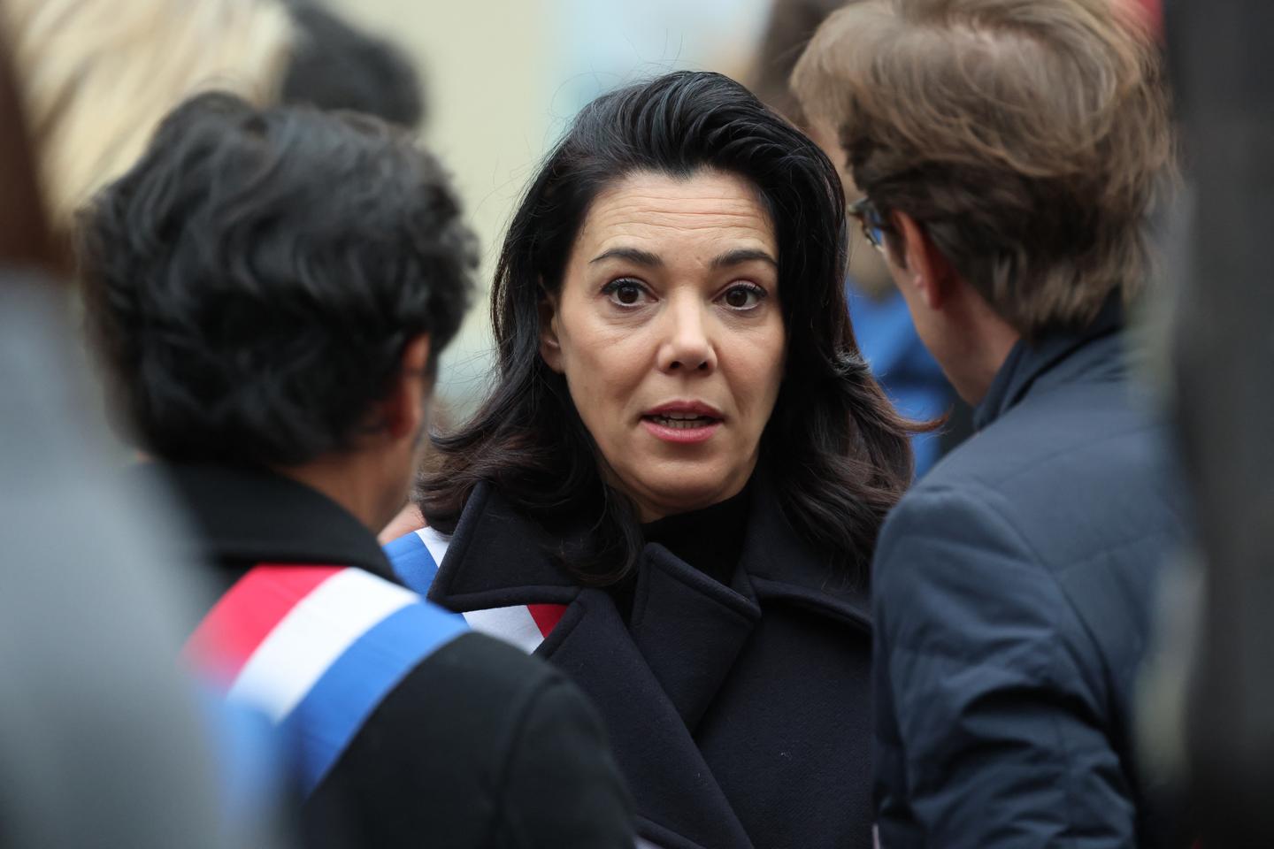 Municipales 2026 : à Paris, deux élus écologistes rejoignent l’« insoumise » Sophia Chikirou