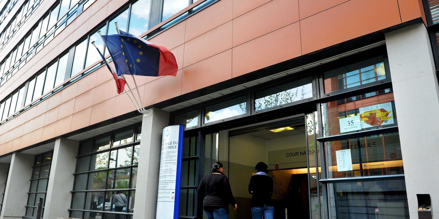A la Cour nationale du droit d’asile, des propos racistes, sexistes et homophobes épinglés