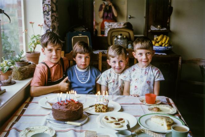 Photographie prise aux Etats-Unis en 1960, issue de l’exposition « The House », de Lee Shulman/The Anonymous Project, au Hangar, à Bruxelles, en janvier 2026.