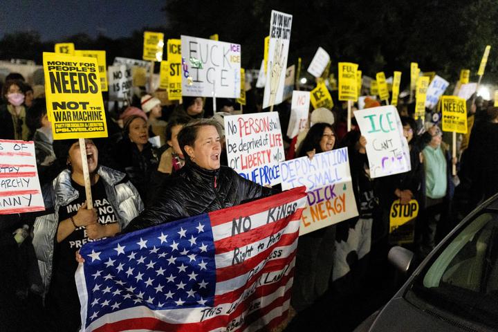 Devant un centre de détention de l’ICE, à Houston, le 30 janvier 2026.