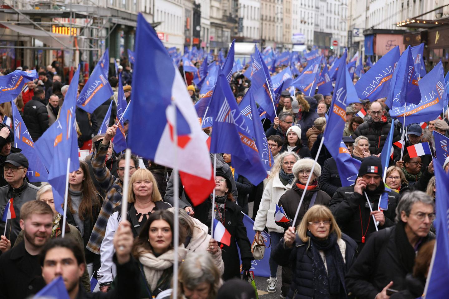 Le syndicat de police Alliance organise des rassemblements dans une vingtaine de villes en France pour demander plus de moyens