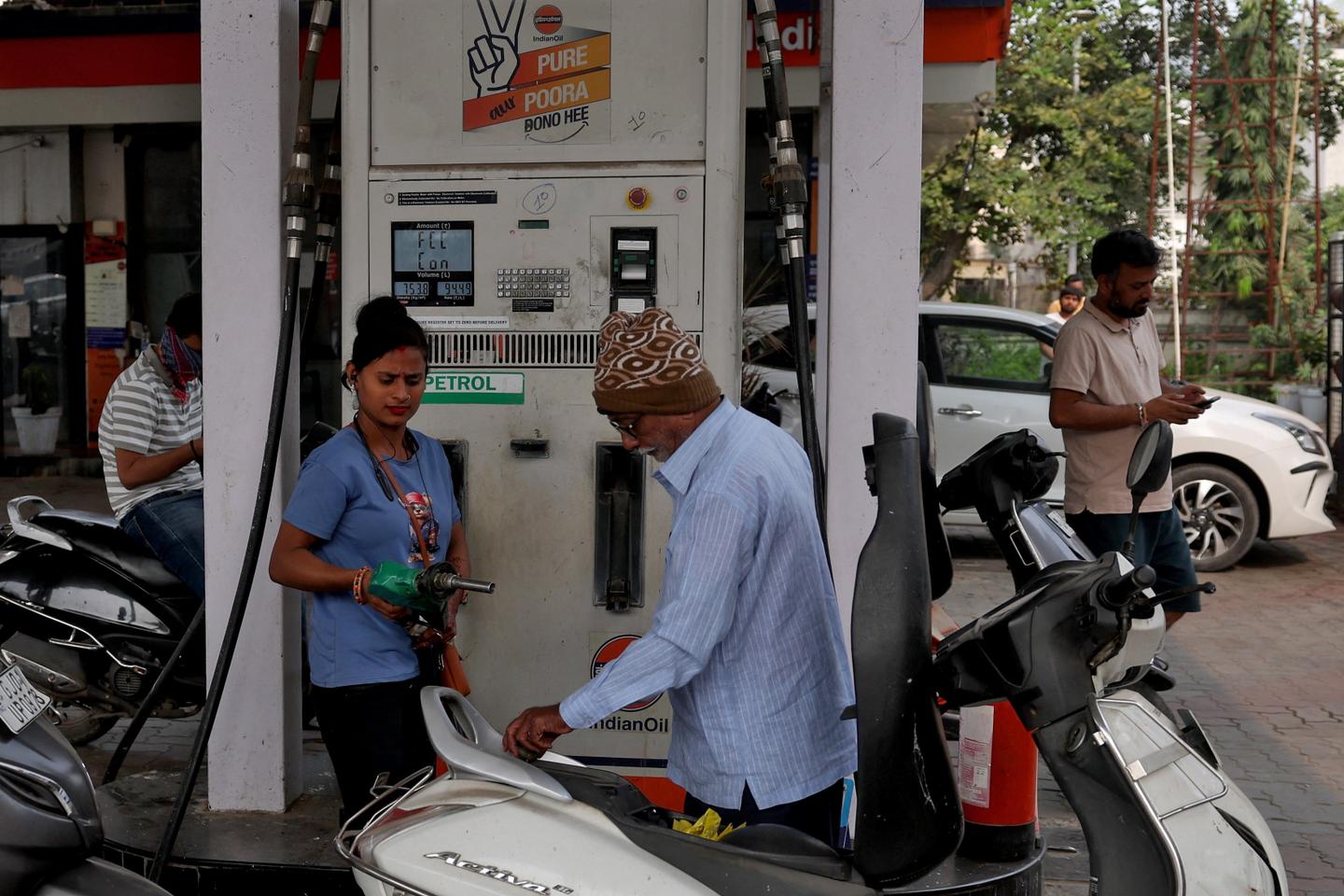 Donald Trump annonce un accord commercial avec l’Inde, qui a « accepté d’arrêter d’acheter du pétrole russe »