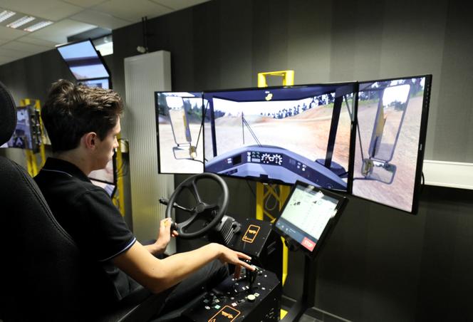 Un étudiant de l’Ecole d’application aux métiers des travaux publics d’Egletons, en Corrèze, en octobre 2017.