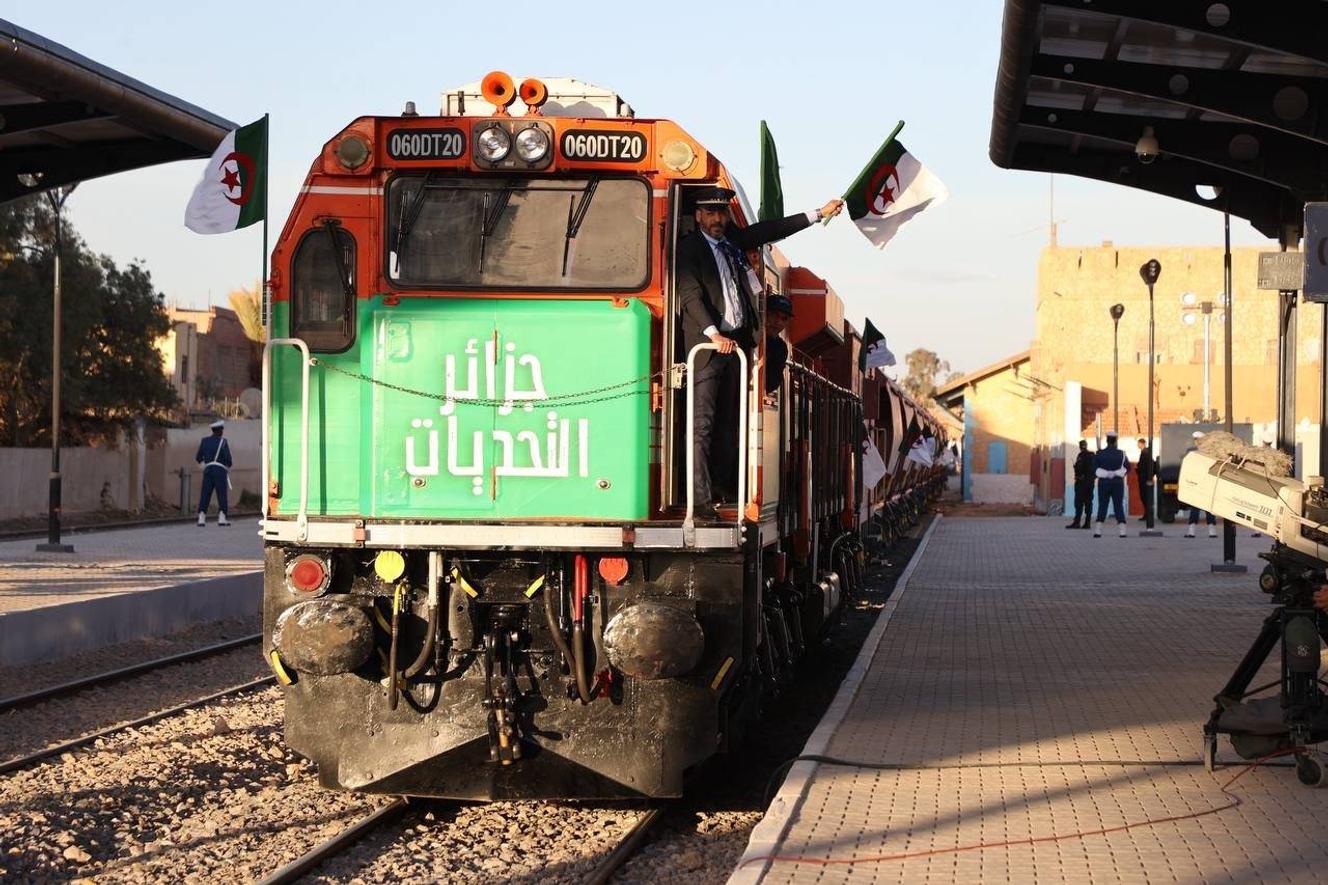 La ligne de train Oran-Tindouf, un mégaprojet ferroviaire de l’Algérie sur fond de rivalité avec le Maroc