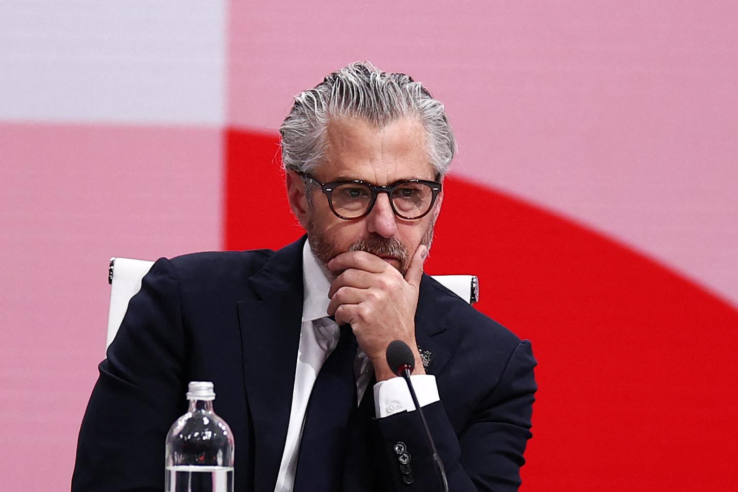 Affaire Epstein : le patron des JO de Los Angeles de plus en plus fragilisé