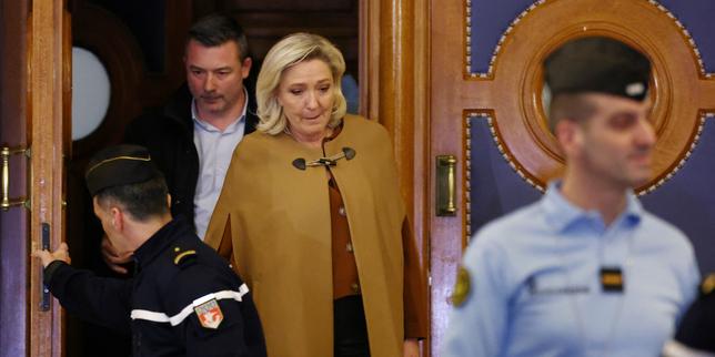 Marine Le Pen condannata: quattro anni di reclusione, 100.000 euro di multa e cinque anni di ineligibilità