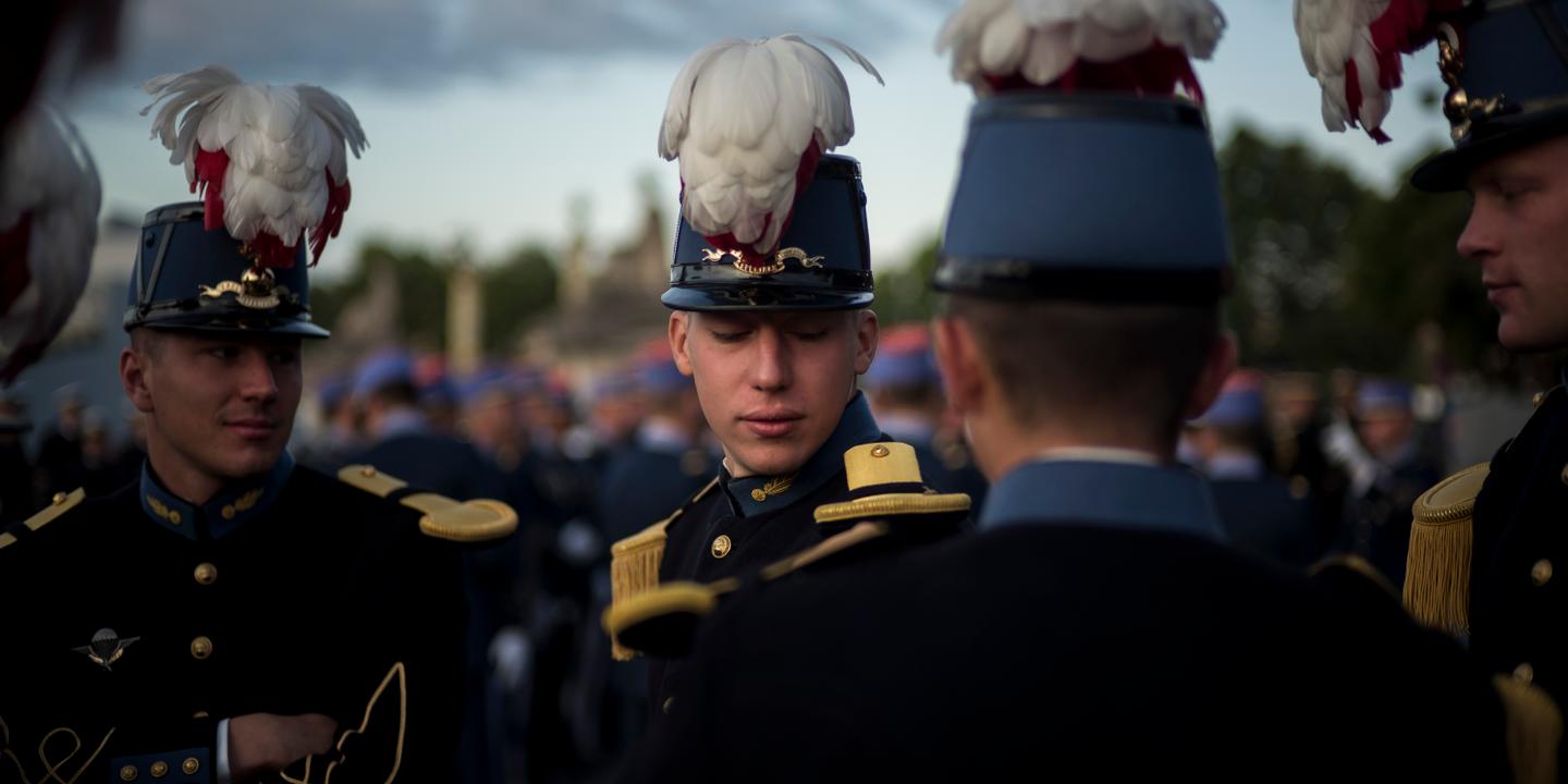 La Cour des comptes étrille la gestion des lycées militaires et la persistance en leur sein de comportements « sexistes » et « racistes »