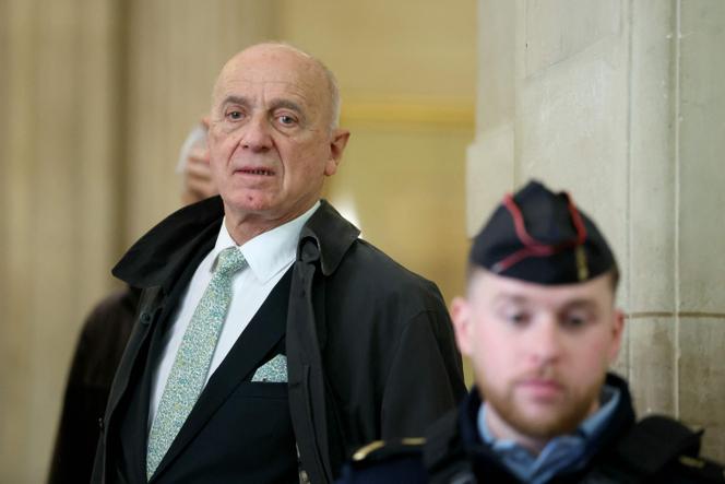 L’ancien député européen Fernand Le Rachinel, au palais de justice de Paris, le 4 février 2026.