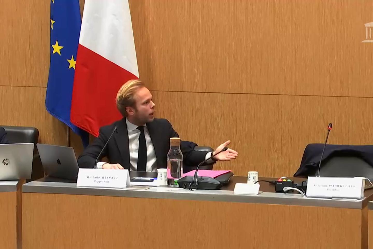 « Jérémie, qu’est-ce que tu fais ? » : des échanges tendus lors de la commission d’enquête sur l’audiovisuel public