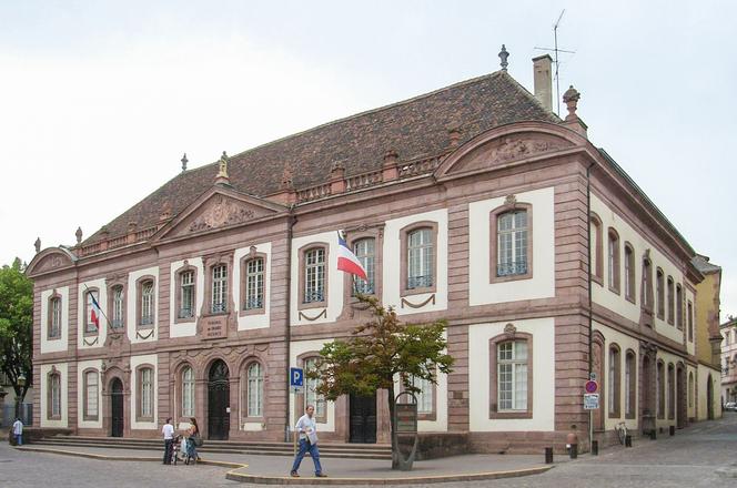 Le tribunal de grande instance de Colmar, en 2007.