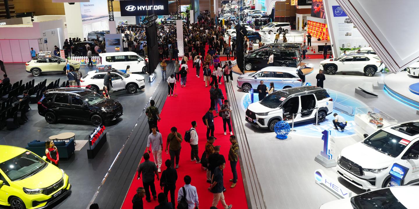 L'industrie automobile mondiale se fragmente en trois pôles technologiques irréconciliables