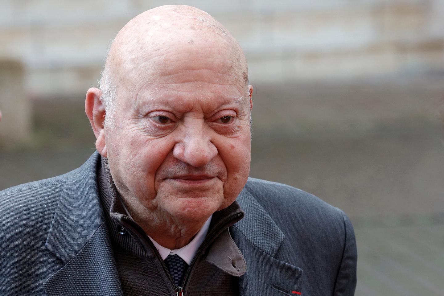 Municipales à Issy-les-Moulineaux : André Santini, 85 ans et hospitalisé, est candidat Municipales à Issy-les-Moulineaux : André Santini, 85 ans et hospitalisé, est candidat