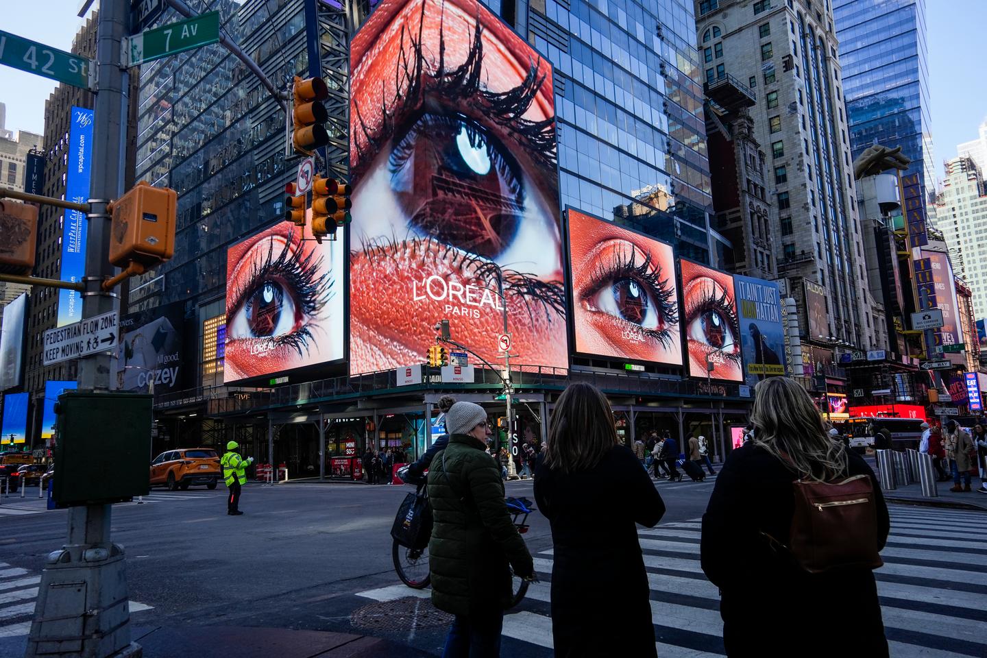 Les ventes de cosmétiques français plongent aux Etats-Unis, pénalisées par les taxes douanières
