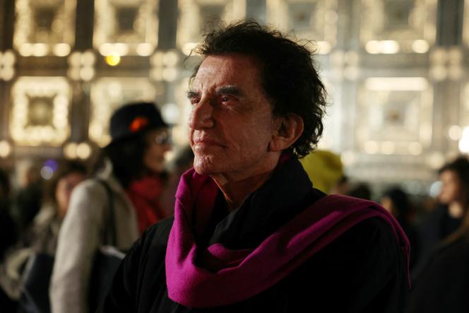 Jack Lang sur l’esplanade de l’Institut du monde arabe à Paris, en janvier 2024.