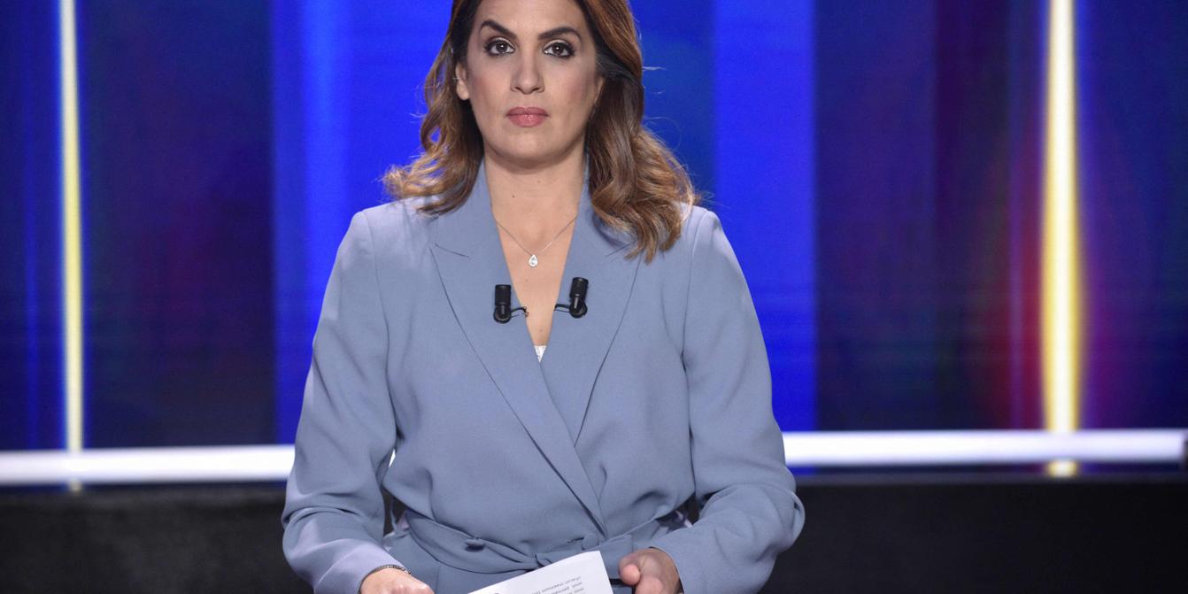 Au terme de trois semaines de bras de fer, Sonia Mabrouk officialise son départ de CNews Kép