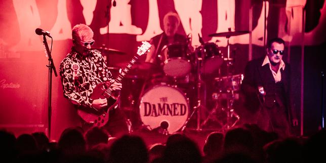 The Damned, un groupe pionnier du punk rock toujours fringant