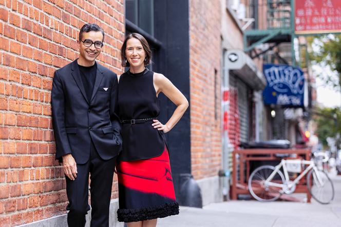 Les cinéastes Natalie Musteata et Alexandre Singh, lors d’une avant-première à New York, en septembre 2025.