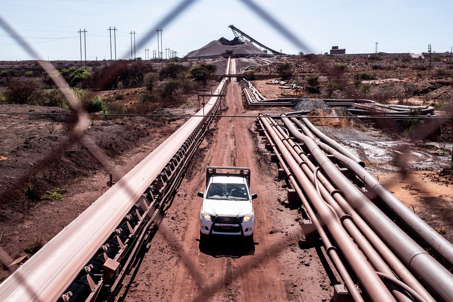 « Dans un marché du diamant qui a perdu de son éclat, De Beers n’est plus le joyau de la couronne d’Anglo American »
