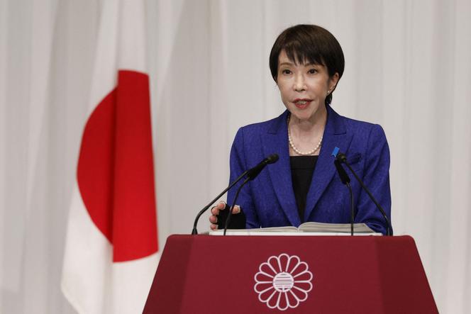 La première ministre japonaise, Sanae Takaichi, lors d’une conférence de presse au siège du PLD, à Tokyo, le 9 février 2026.