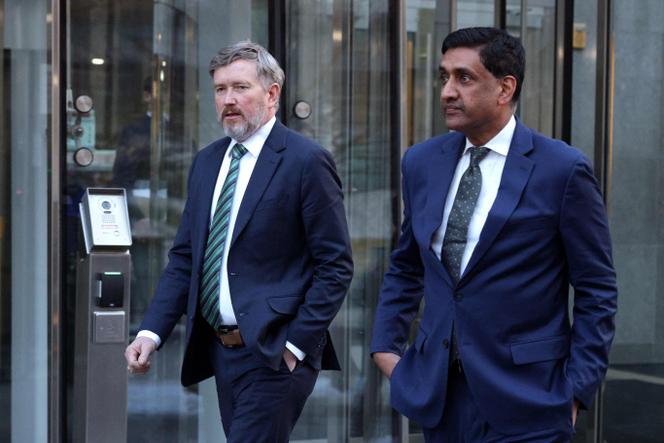 Les représentants Thomas Massie (républicain) et Ro Khanna (démocrate), à Washington, le 9 février 2026.