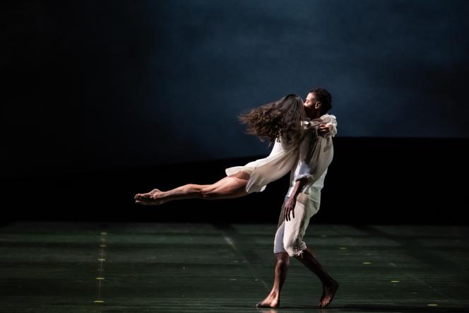 Hannah O’Neill et Guillaume Diop dans « Le Parc », d’Angelin Preljocaj, au Palais Garnier, à Paris, le 5 février 2026.