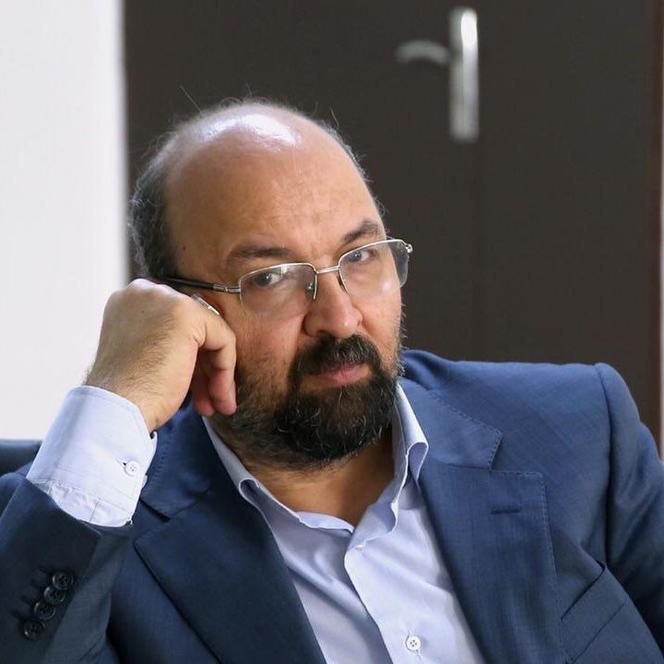 Javad Emam, porta-voz do campo reformista, em sua conta no Instagram.