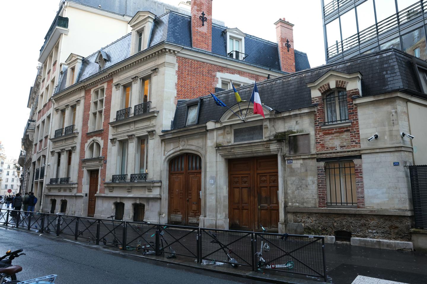 L’Ecole alsacienne s’enfonce dans la crise, avec le licenciement contesté de son directeur